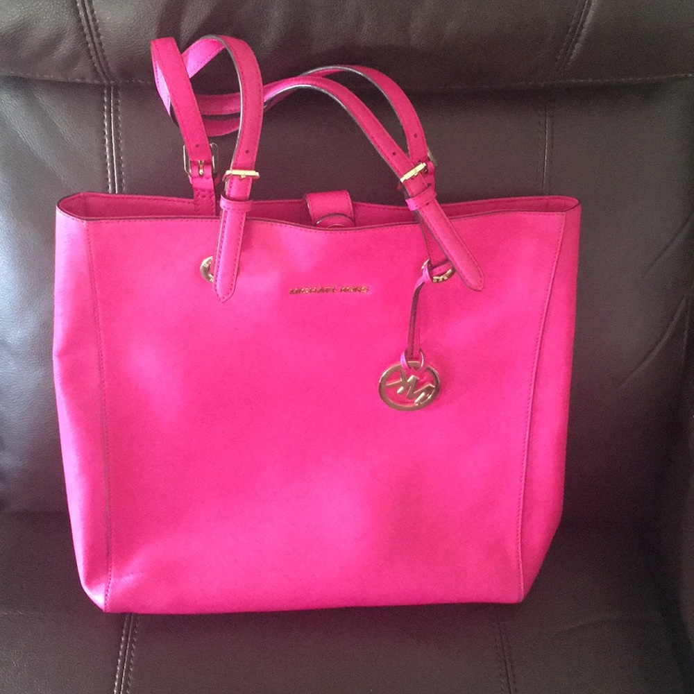 Michael Kors Pink handbag